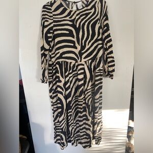 Women’s Stripe Maxi Dress